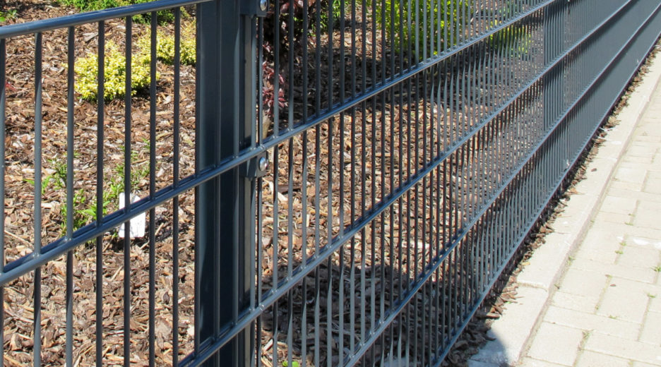 Gartenzäune zum neuen Leben erwecken